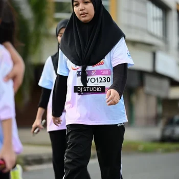 Runner Photo 7918888