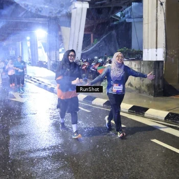 Runner Photo 7918906