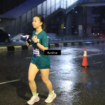 Runner Photo 7918918