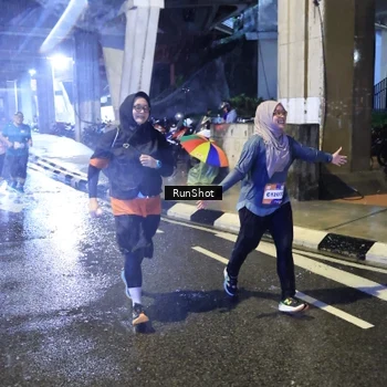 Runner Photo 7918936