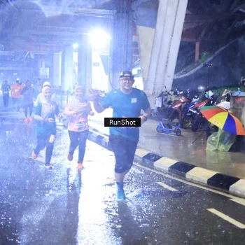 Runner Photo 7918958