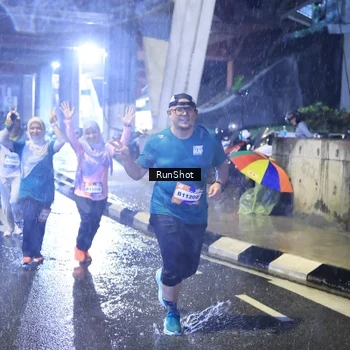 Runner Photo 7918969