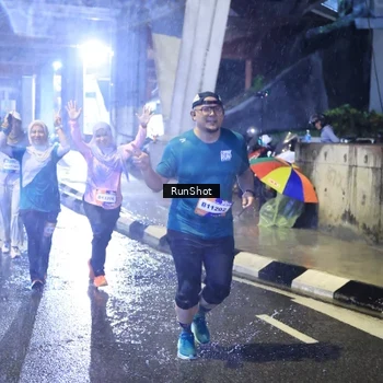 Runner Photo 7918972