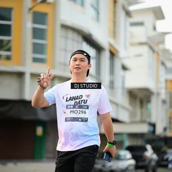 Runner Photo 7918986