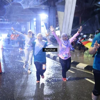 Runner Photo 7918993
