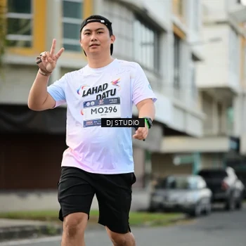Runner Photo 7919000