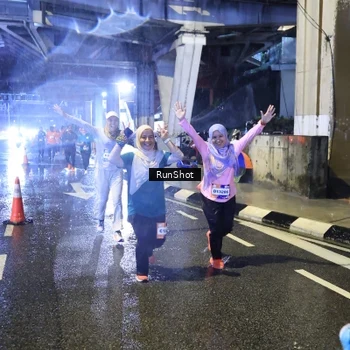 Runner Photo 7919006