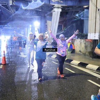 Runner Photo 7919009