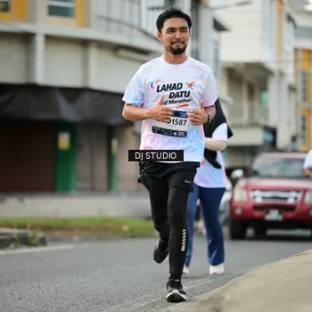 Runner Photo 7919017