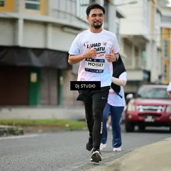Runner Photo 7919023