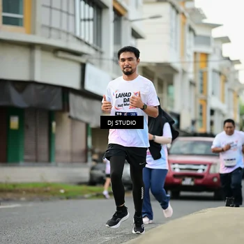 Runner Photo 7919027