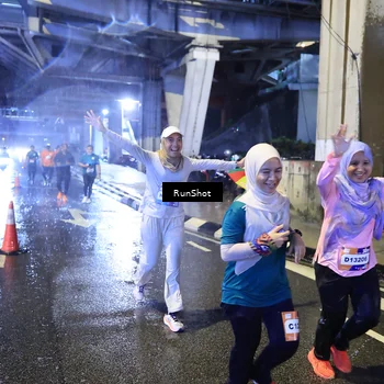 Runner Photo 7919028