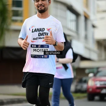 Runner Photo 7919029