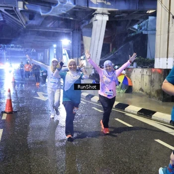 Runner Photo 7919031