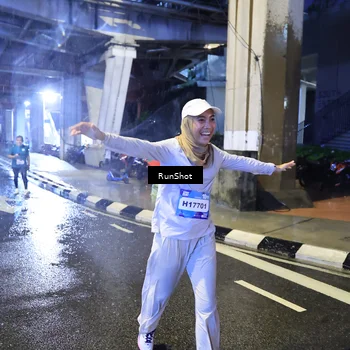 Runner Photo 7919034