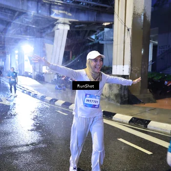 Runner Photo 7919035
