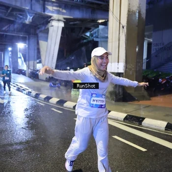 Runner Photo 7919036
