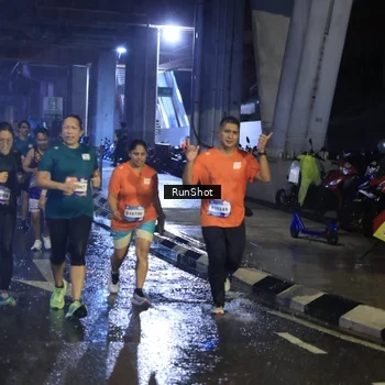 Runner Photo 7919037