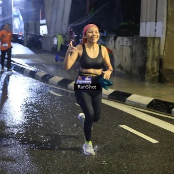 Runner Photo 7919038