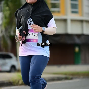 Runner Photo 7919039