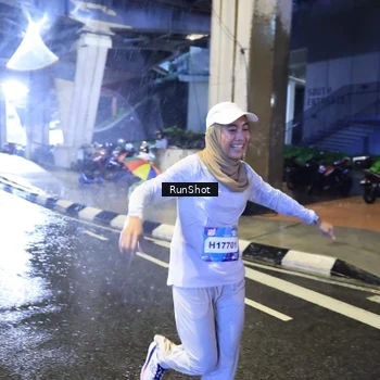 Runner Photo 7919047