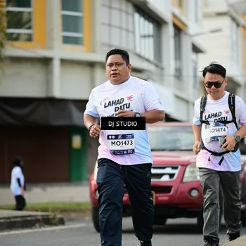 Runner Photo 7919056