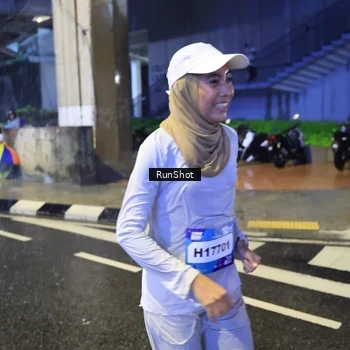 Runner Photo 7919070