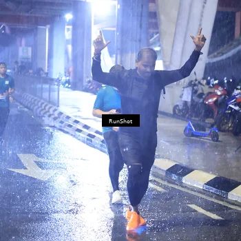 Runner Photo 7919085