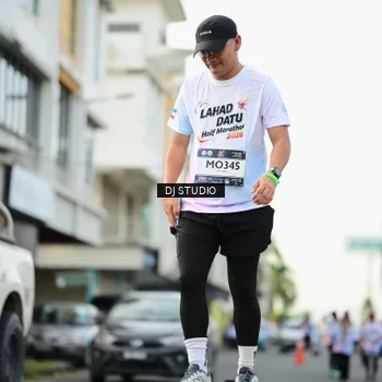 Runner Photo 7919116