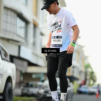 Runner Photo 7919119