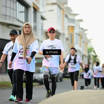 Runner Photo 7919157