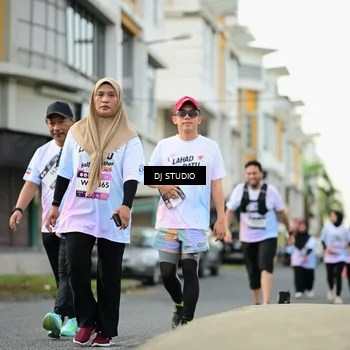 Runner Photo 7919159