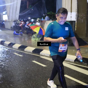 Runner Photo 7919169