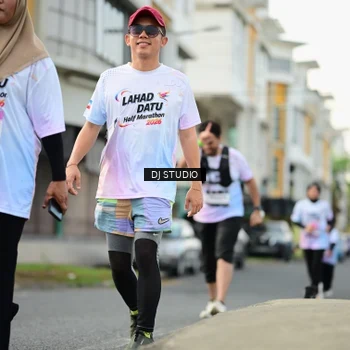 Runner Photo 7919172