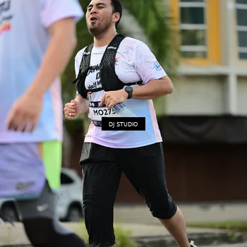 Runner Photo 7919173
