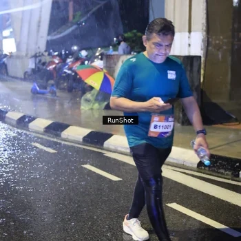 Runner Photo 7919175