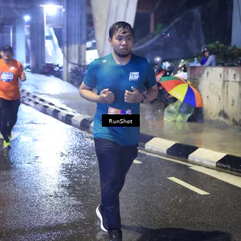 Runner Photo 7919200