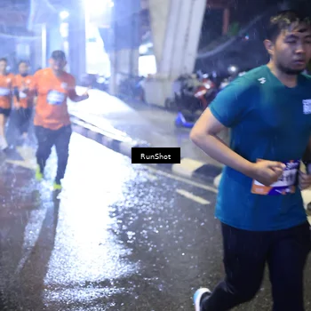 Runner Photo 7919213