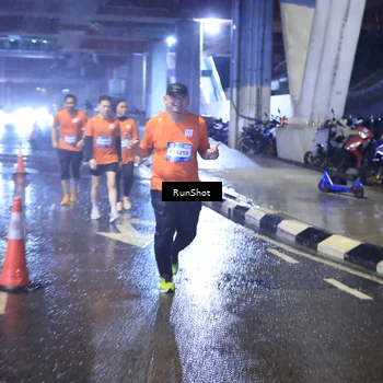 Runner Photo 7919219