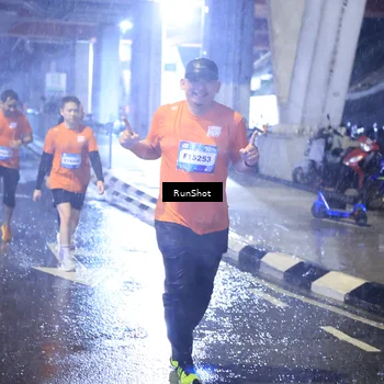Runner Photo 7919226