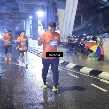 Runner Photo 7919232