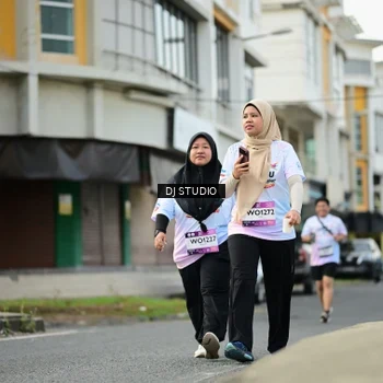 Runner Photo 7919247