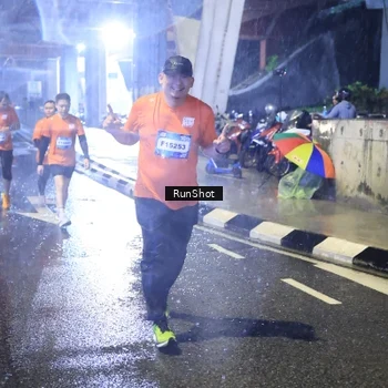 Runner Photo 7919249
