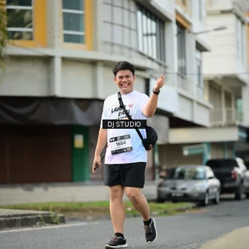 Runner Photo 7919264