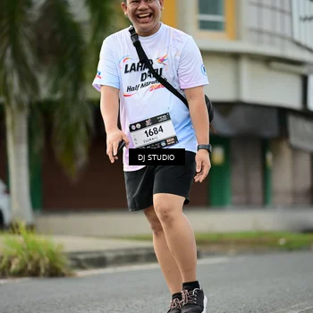 Runner Photo 7919290