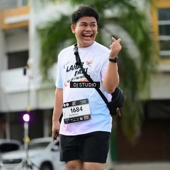 Runner Photo 7919302