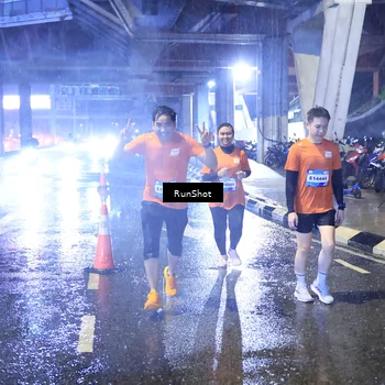 Runner Photo 7919307