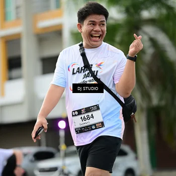 Runner Photo 7919311