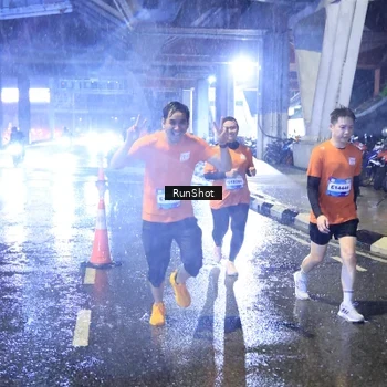 Runner Photo 7919315