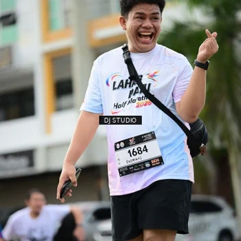 Runner Photo 7919316
